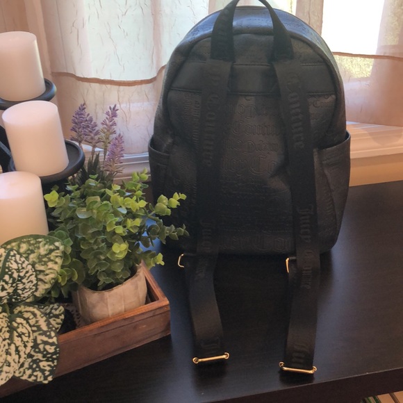 Juicy couture backpack - Picture 2 of 7